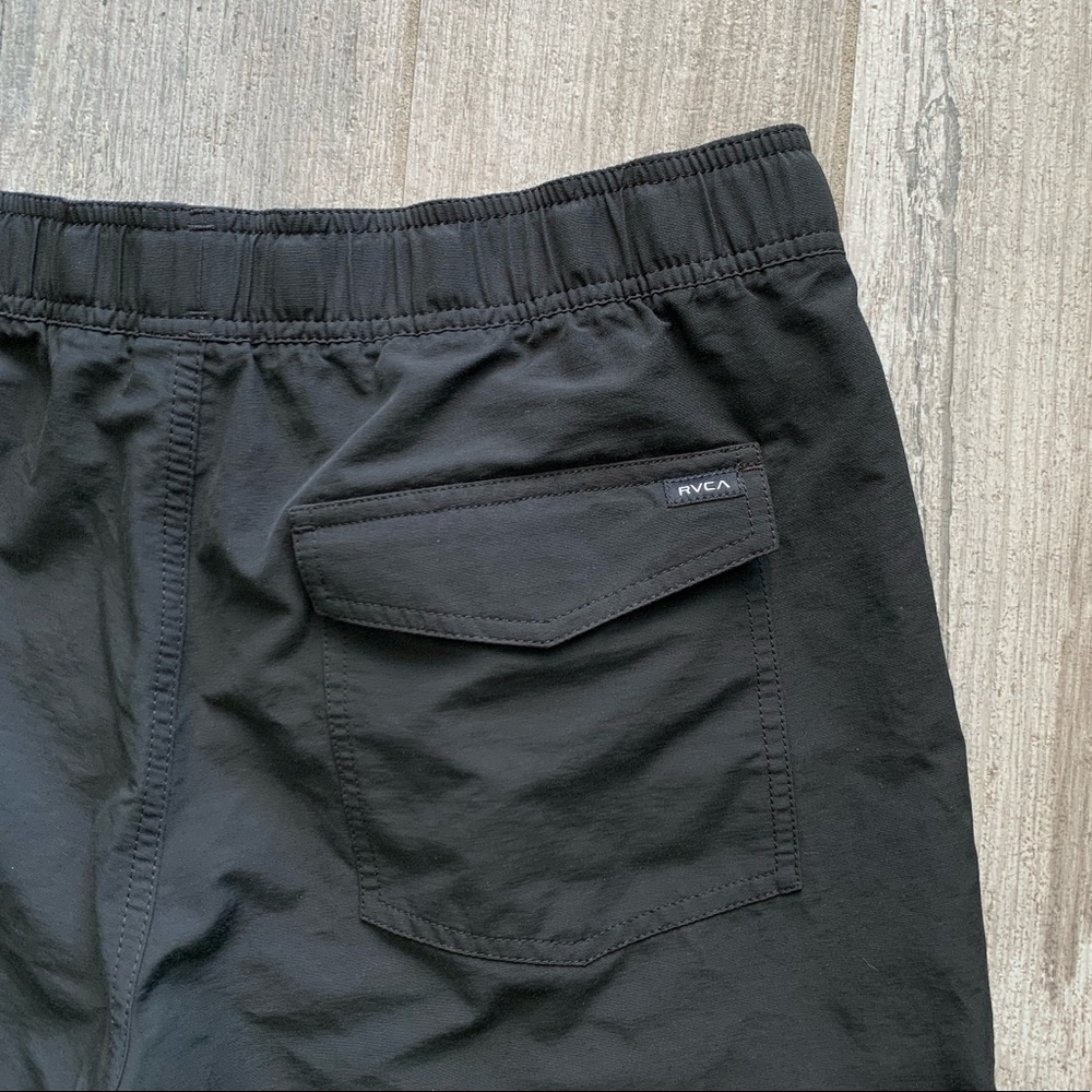 ๐ฅ๐ฅRVCA - FIELD HYBRID BOARDSHORT๐ฅ๐ฅ - Picture 7 of 7